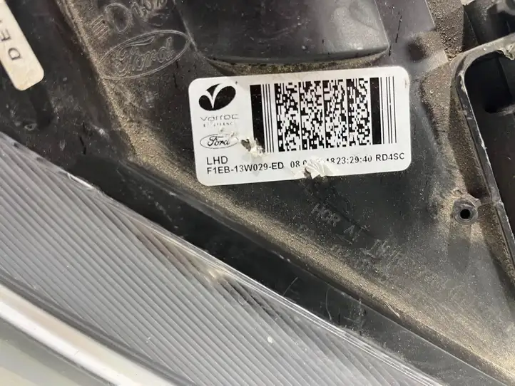 Ford Focus (2015 - 2019) F1EB13W029ED Передняя фара — фото 3