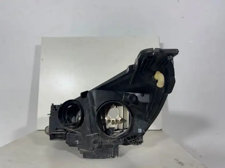 Ford Focus (2015 - 2019) F1EB13W029ED Передняя фара — фото 11