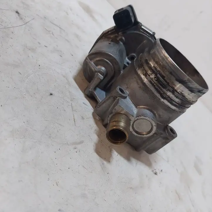 BMW 3 F30 F35 F31 (2012 - 2018) 758862503 Дроссельная заслонка — фото 3