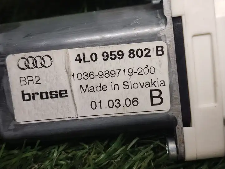 Audi Q7 4L (2005 - 2009) 4L0959802B Механический стеклоподъемник задней двери — фото 4
