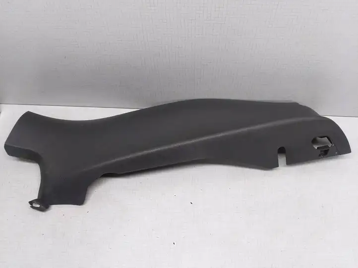 Volkswagen Golf V (2003 - 2009)  1K4867766D Отделка стойки (C)