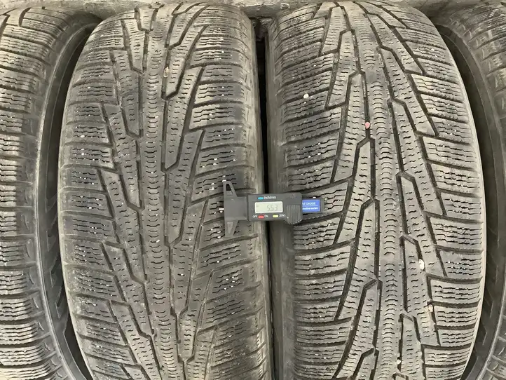 Volkswagen Tiguan (2007 - 2011) Зимняя шина R16 — фото 3