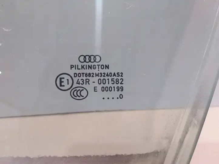 Audi A4 S4 B8 8K (2007 - 2011) 43R0015282 Стекло передней двери — фото 2