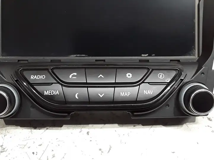 Hyundai i40 (2011 - ) 965603Z000 Магнитола / мультимедийная система — фото 2