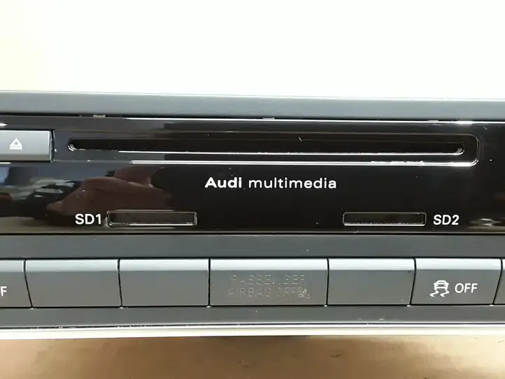 Audi A6 C7 (2011 - 2014) 4G0035182K Магнитола / мультимедийная система — фото 2