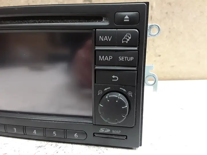 Nissan Qashqai (2006 - 2010) 25915BH10C Магнитола / мультимедийная система — фото 4