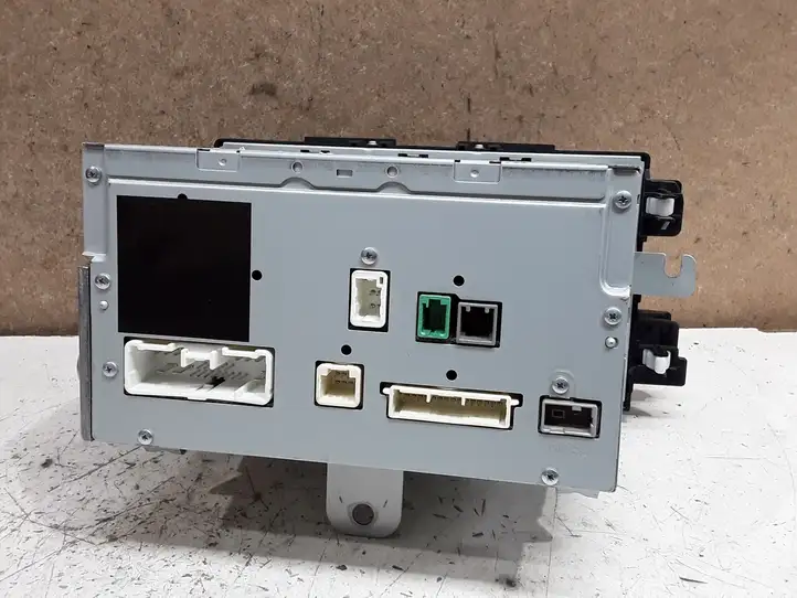 Mazda CX-5 (2012 - 2015)  CVVM02F3JMA Радио/ проигрыватель CD/DVD / навигация