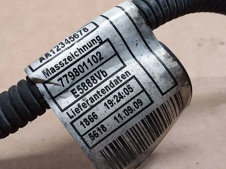 BMW 1 E81 E87 (2004 - 2011) 779801102 Прочая электропроводка — фото 2