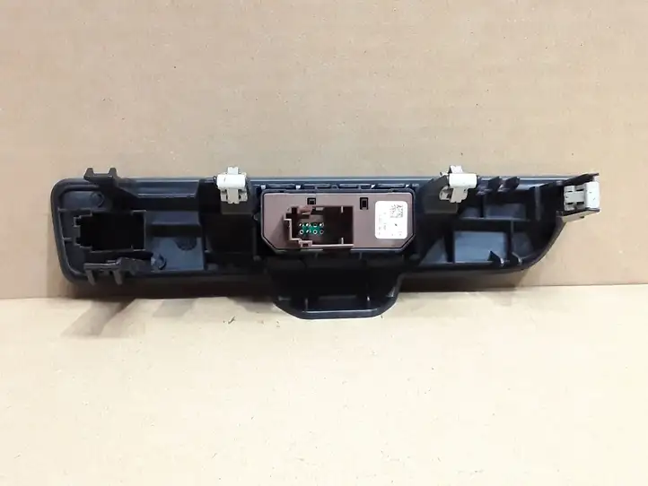 Peugeot 508 (2010 - 2014) 96661584XT Кнопка закрытия крышки багажника — фото 2