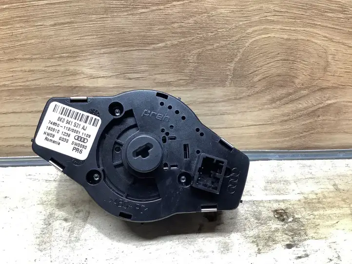 Audi A4 S4 B8 8K (2007 - 2011) 8K0941531AJ Включатель фонарей — фото 2
