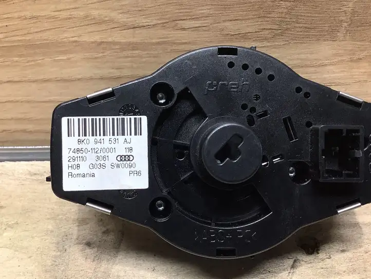 Audi A4 S4 B8 8K (2007 - 2011) 8K0941531AJ Включатель фонарей — фото 3