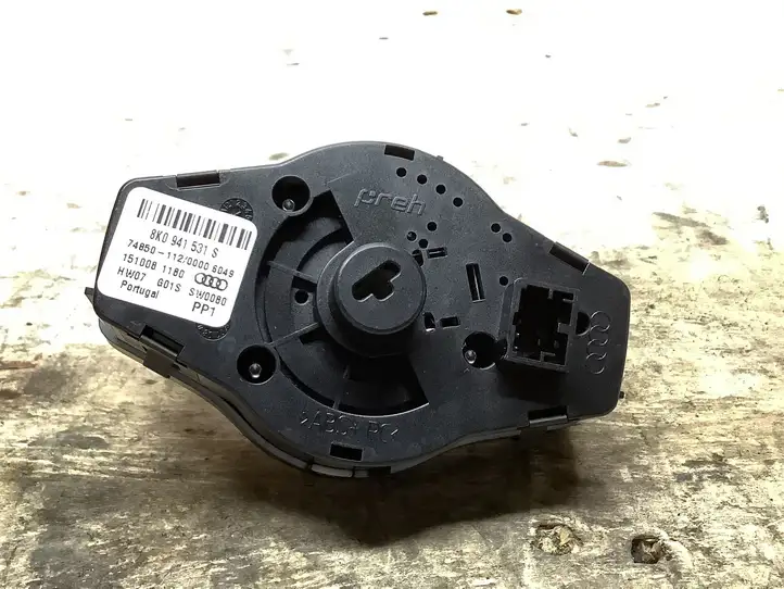 Audi A4 S4 B8 8K (2007 - 2011) 8K0941531S Включатель фонарей — фото 2