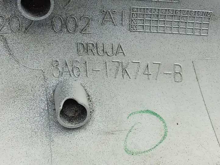 Ford Fiesta (2013 - 2017) 8A6117K747B Пластиковая отделка зеркала — фото 4