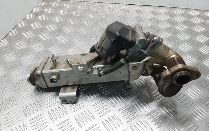 BMW 3 F30 F35 F31 (2012 - 2018) 7810751 Охладитель клапана EGR — фото 1