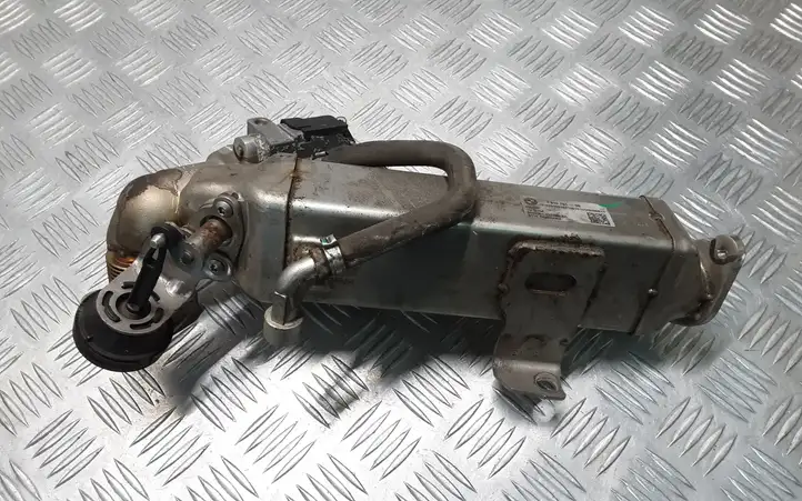 BMW 3 F30 F35 F31 (2012 - 2018) 7810751 Охладитель клапана EGR — фото 6