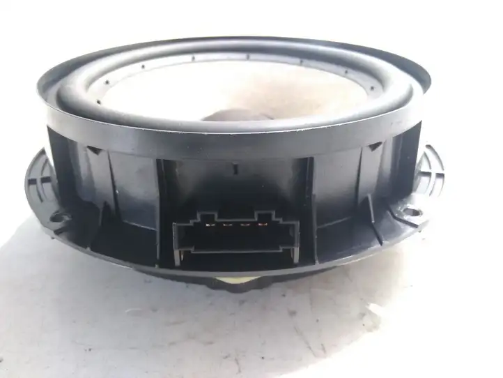 Volkswagen Golf VI (2009 - 2013)  1K8035454 Громкоговоритель (громкоговорители) в передних дверях