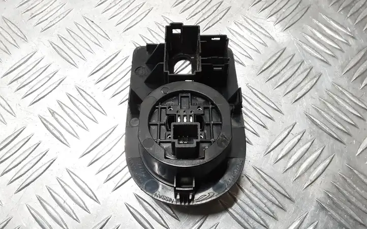 Nissan Qashqai (2006 - 2010) 96912JD60A Включатель блокировки дифференциалов — фото 4