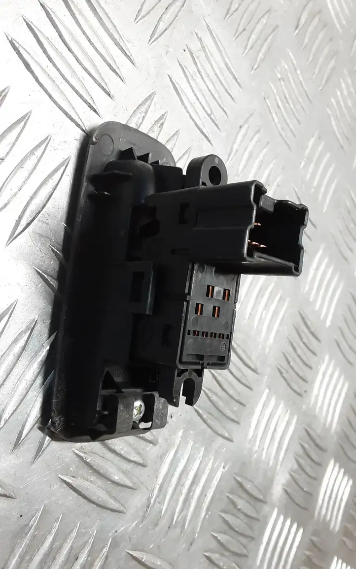 Nissan Qashqai (2006 - 2010) 25411JD000 Блок кнопок стеклоподъемников — фото 4