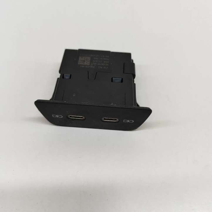 2G6035954 Volkswagen ID.3 USB jungtis