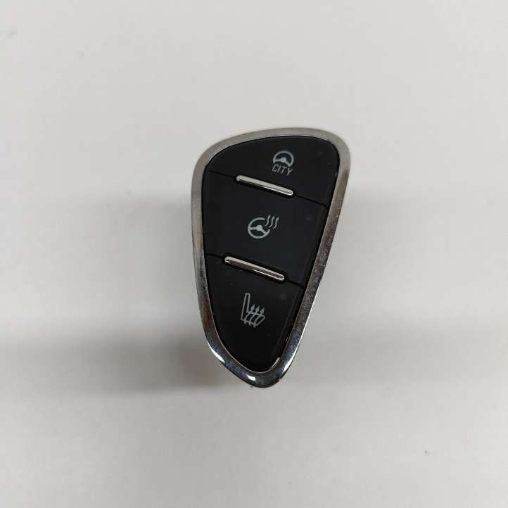 39031646 Opel Corsa E Jungiklių komplektas