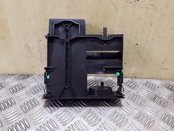 Audi A5 (2007 - 2011)  041762000 Другая деталь салона