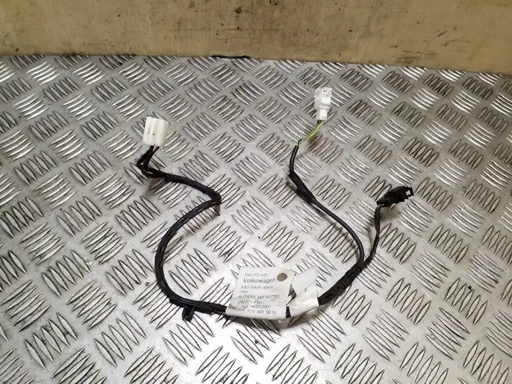 Volkswagen Tiguan (2007 - 2011) 5N0971641 Прочая электропроводка — фото 1