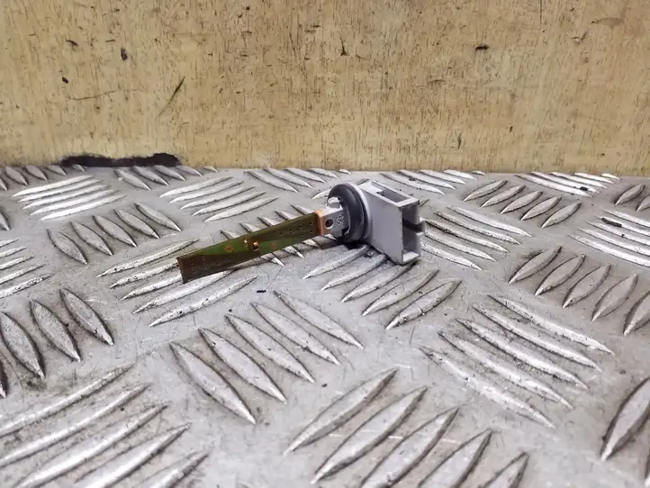 Audi Q7 (2005 - 2009)  4B0820539 Датчик температуры салона