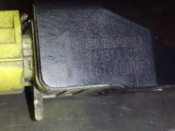 Subaru Outback (2009 - 2014) 98231AJ000 Датчик удара SRS — фото 2