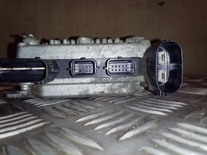 Subaru Outback (2009 - 2014) 34710AJ041 Блок управления усилителем руля — фото 5
