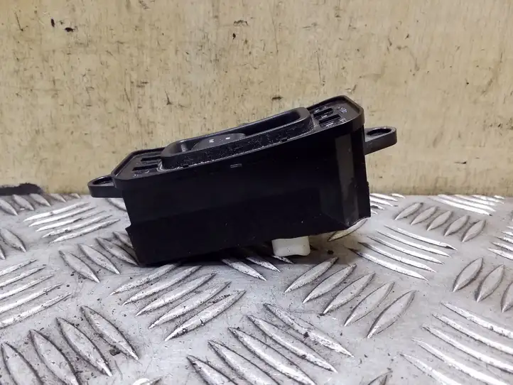 Subaru Outback (2003 - 2007) 94266AG030 Кнопка стеклоподъемников — фото 3