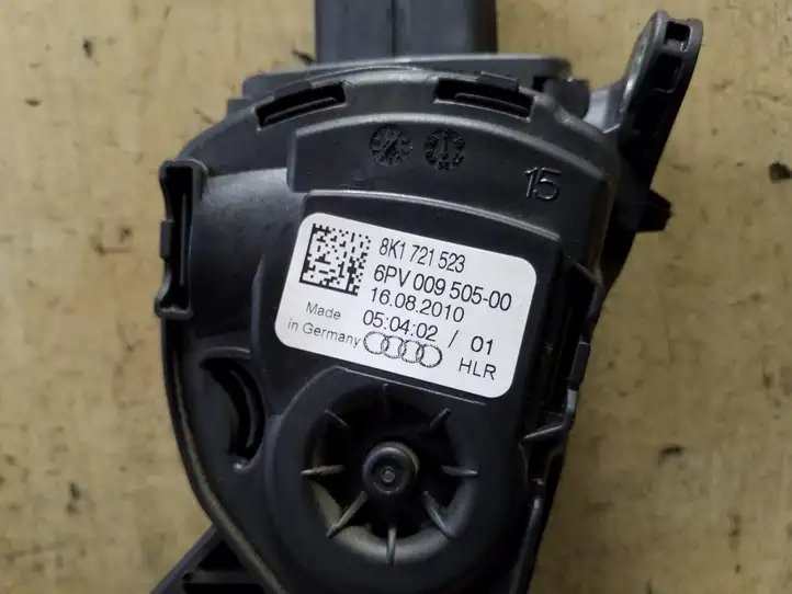Audi A4 S4 B8 8K (2007 - 2011) 8K1721523 Педаль акселератора — фото 2