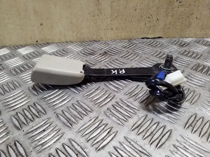 Subaru Outback (2003 - 2007)  E034501 Замок переднего ремня