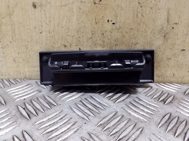 Audi A5 8T 8F (2007 - 2011) 8K0857961 Задняя пепельница — фото 3