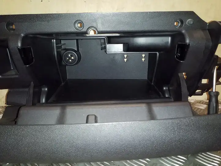 Mini Cooper Countryman R60 (2010 - 2016) 3002397606 Бардачок в сборе — фото 5