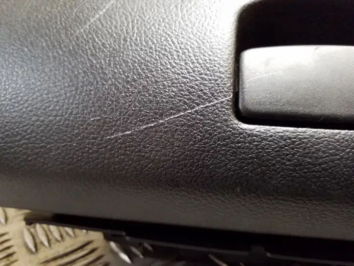 Subaru Outback (2009 - 2014) 66208AJ000 Бардачок в сборе — фото 8