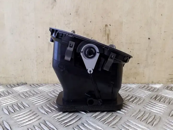 Volkswagen Tiguan (2007 - 2011) 5M0819709 Боковой воздушный дефлектор — фото 4