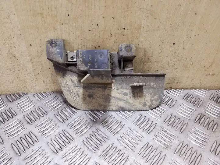 Audi Q7 4L (2005 - 2009) 4L0854816 Задний брызговик — фото 2