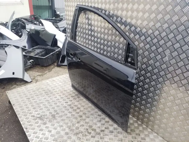 Ford Focus (2011 - 2015) Дверь — фото 10