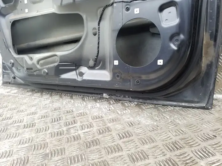 Subaru Outback (2009 - 2014) Дверь — фото 9