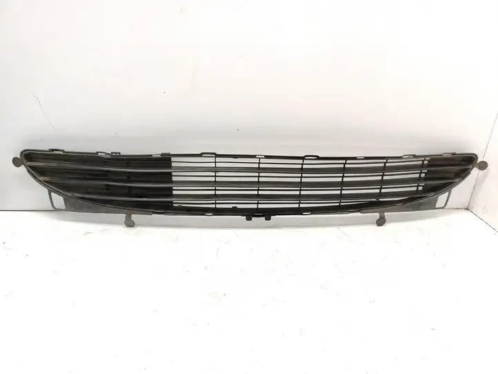 Peugeot 307 CC (2001 - 2005) 9634014477 Нижняя решетка переднего бампера — фото 1