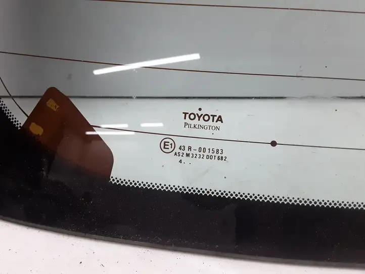 Toyota Yaris (2005 - 2009) 43R001583 Заднее стекло — фото 5