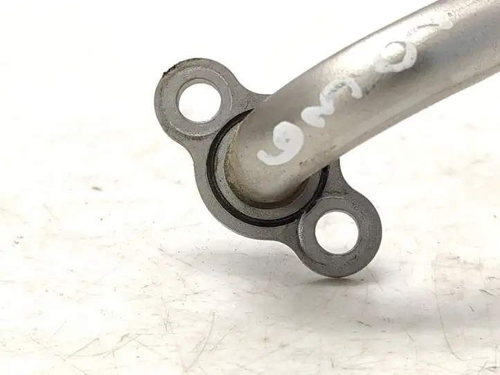 Toyota Yaris (2012 - 2014) Трубка EGR — фото 2