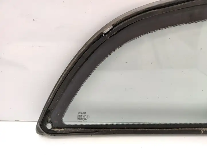 Toyota Avensis T250 (2006 - 2009) 43R00048 Заднее боковое стекло — фото 3