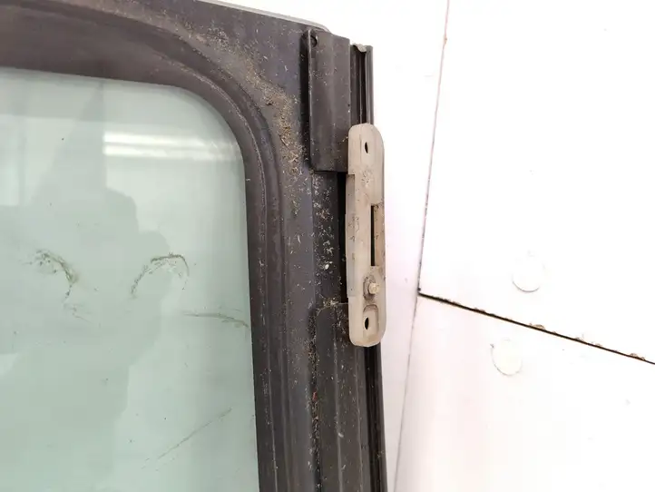 Citroen Berlingo (2003 - 2007) 43R001100 Заднее боковое стекло — фото 2