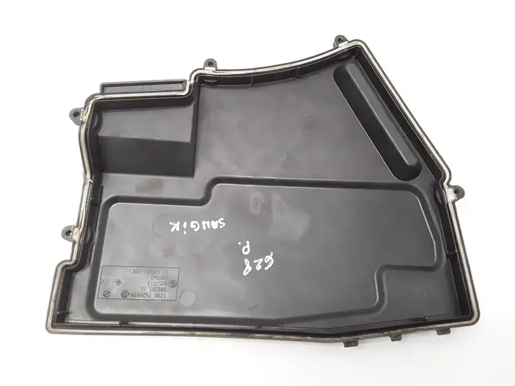 BMW 5 E60 E61 (2004 - 2010) 12907520899 Крышка ящика предохранителей — фото 6