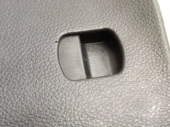 Chevrolet Captiva (2006 - 2011) PD052409 Крышка ящика предохранителей — фото 6