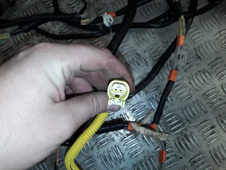 Toyota Yaris (2005 - 2009) 821610D350 Прочая электропроводка — фото 3