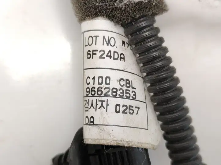Chevrolet Captiva (2006 - 2011) 96628353 Прочая электропроводка — фото 2