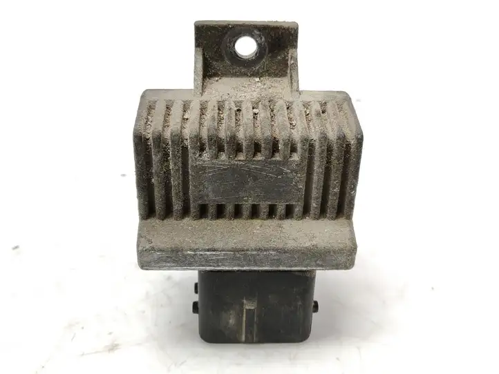 Citroen Berlingo (2003 - 2007) Реле накала свечей — фото 1