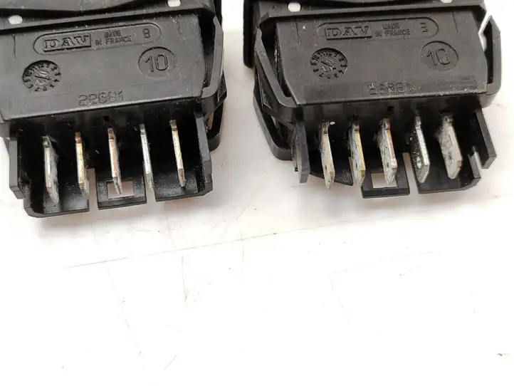 Citroen Xsara Picasso (1999 - 2012) 22681 Блок кнопок стеклоподъемников — фото 2